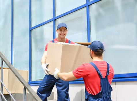 Flexible West Kensington van transport for furniture and belongings